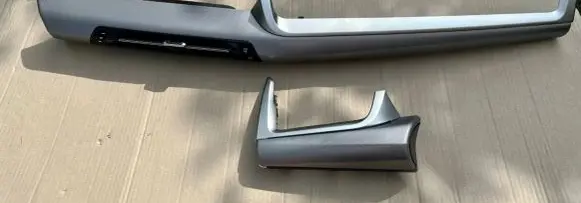 BMW X1 U11 Dashboard trim 9838249 listwyx1