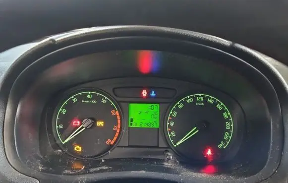 Skoda Fabia Mk2 (5J) Speedometer (instrument cluster) 5J0920801B IMPRK1447262