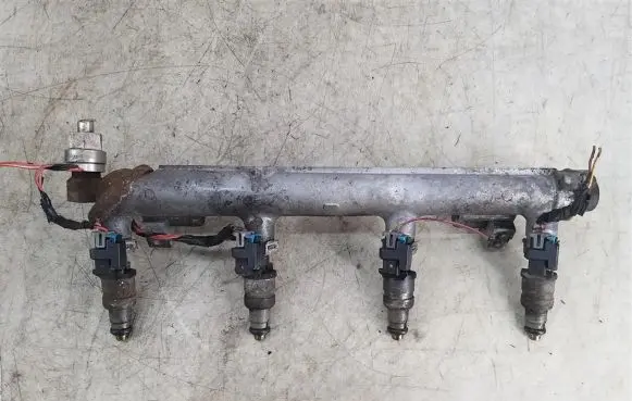 Opel Vectra C Fuel main line pipe