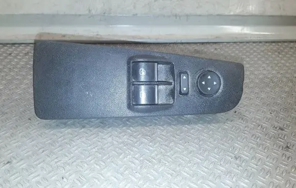 Fiat Grande Punto Electric window control switch 73800 735423371