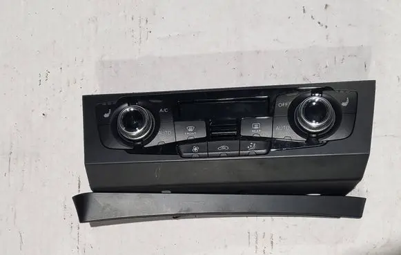 Audi A4 S4 B8 8K Climate control unit 8K1820043BB