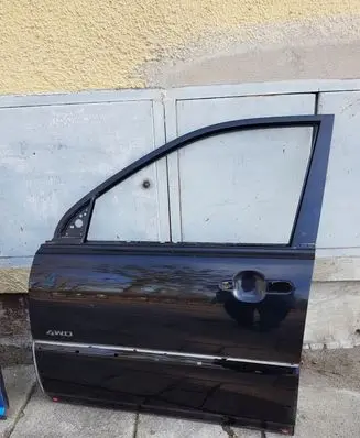 KIA Sportage Front door