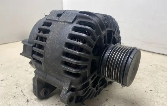 Audi A3 S3 8P Generator/alternator 06F903023C 2542695E 406051780