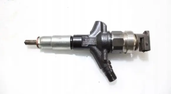 Subaru Legacy Fuel injector 16613AA020