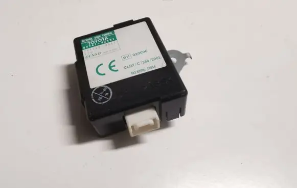 Toyota RAV 4 (XA20) Door central lock control unit/module 8974142151