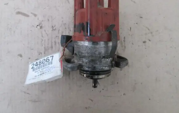 Volkswagen Polo III 6N 6N2 6NF Spark distributor 