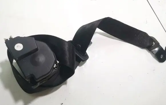 Ford Fiesta Middle seatbelt (rear) 5M0857807B 257386X