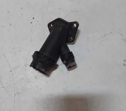 BMW 5 E60 E61 Engine coolant pipe/hose 1112247744