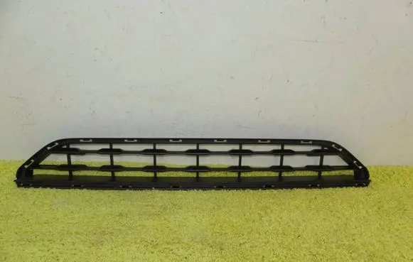 Volvo XC90 Front bumper lower grill 31399266
