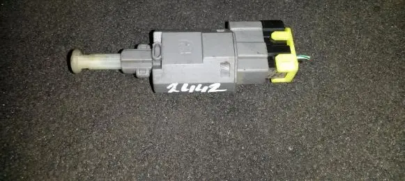 Mazda 323 F Brake pedal sensor switch ga2c6649y Nenustatyta