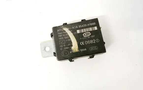 KIA Sportage Immobilizer control unit/module 95420H1000