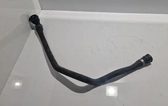 BMW 5 E60 E61 Engine coolant pipe/hose 1437865