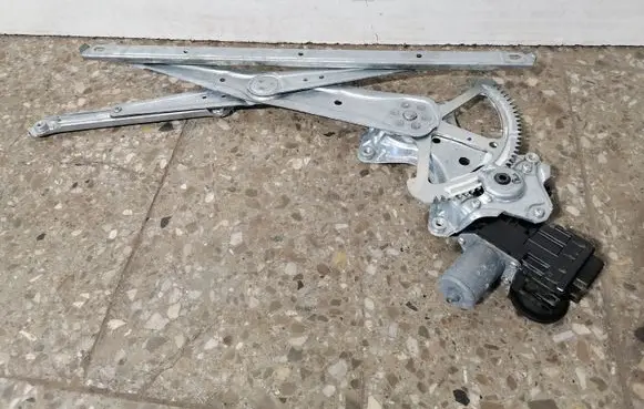 Lexus ES 250 - 300 - 330 Rear door window regulator with motor 8572007080
