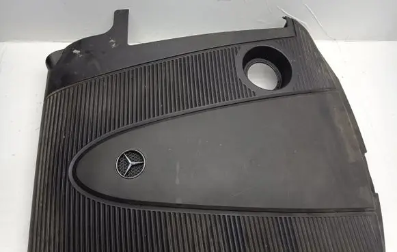 Mercedes-Benz C AMG W203 Engine cover (trim) A6460162324