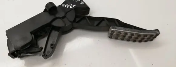 Mercedes-Benz B W245 Accelerator throttle pedal 1693000504