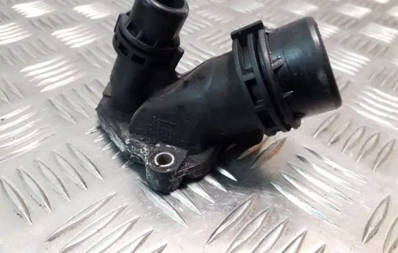 BMW 1 E81 E87 Engine coolant pipe/hose 7800048