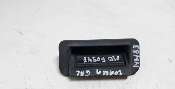Mercedes-Benz E W212 Tailgate opening switch 