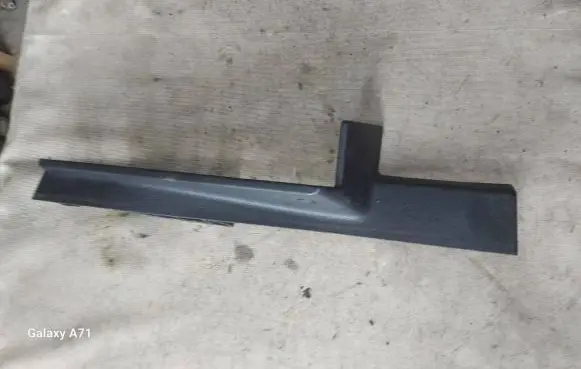 Rear sill trim cover
