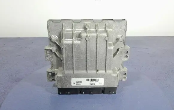 Renault Captur Engine control unit/module ECU 237106957R