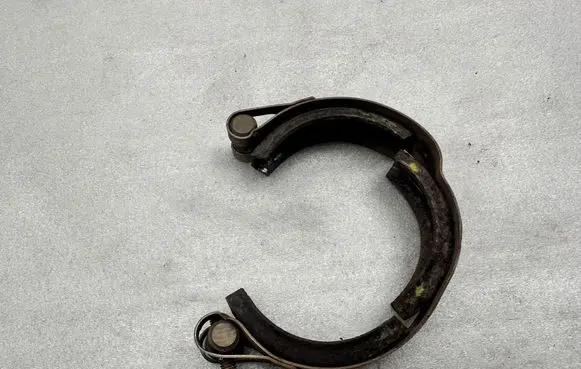 Skoda Octavia Mk3 (5E) Muffler pipe connector clamp 1K0253725