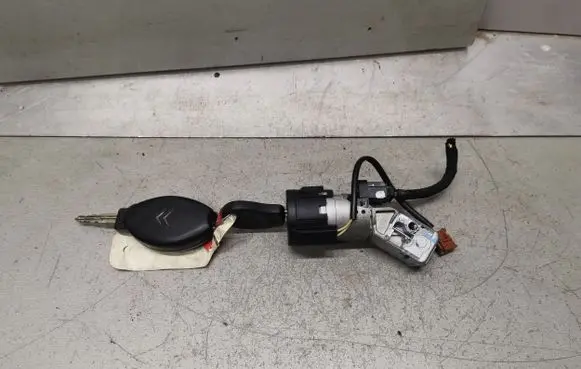 Citroen C5 Ignition lock 9648445180