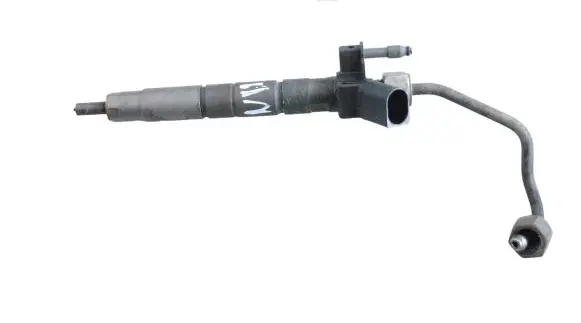 BMW X3 G01 Fuel injector 8571565
