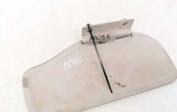 Sun visor