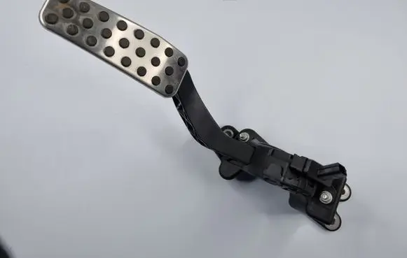 Dodge Charger Accelerator throttle pedal 6PV93396608