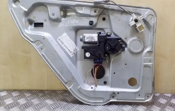 Skoda Fabia Mk1 (6Y) Rear door window regulator with motor 6Y0839755C 6Q0959811