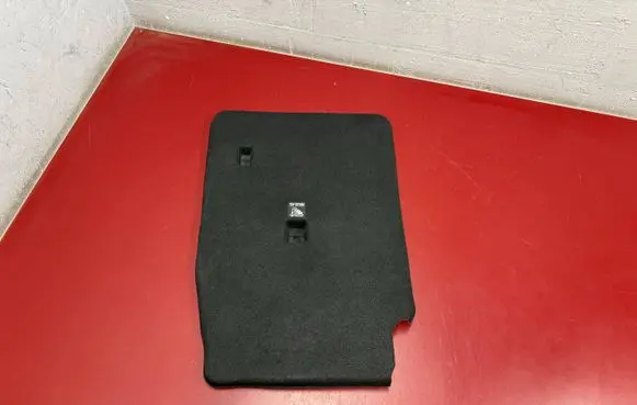 BMW X1 U11 Seat trim 9493589