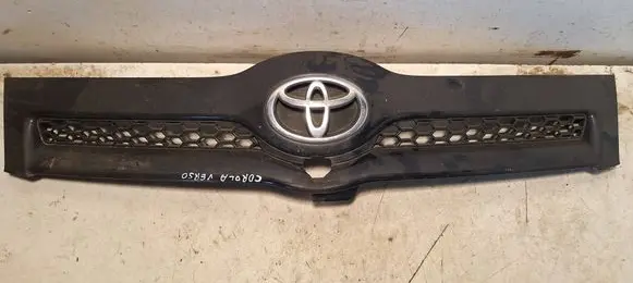 Toyota Corolla Verso AR10 Front grill 531110F020