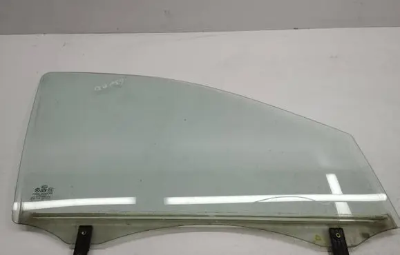 KIA Sorento Front door window glass four-door 43R000382 E000008