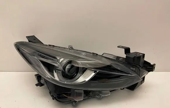 Mazda 3 III Headlight/headlamp BHR251030 5898730100 201507301905