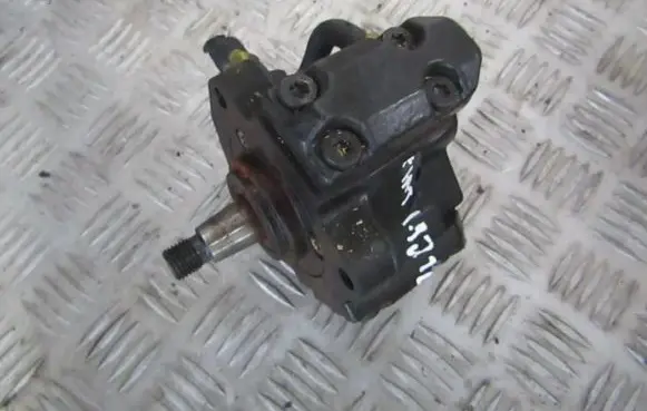 Alfa Romeo 156 Fuel injection high pressure pump 0445010007