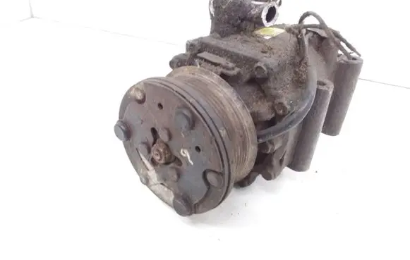 Ford Focus Air conditioning (A/C) compressor (pump) XS4H190629AB