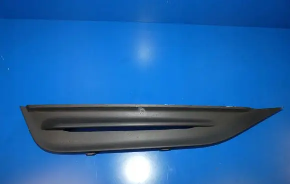 Volvo S60 Front bumper lower grill