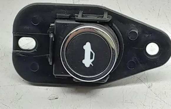 Lancia Thema Tailgate opening switch 56046228AC