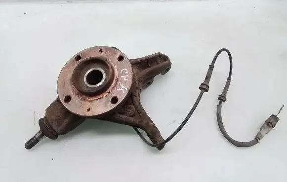 Citroen C4 Grand Picasso Front wheel hub