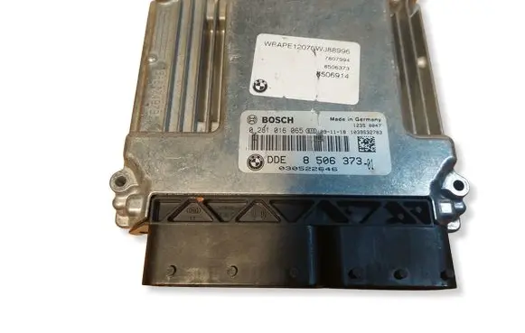 BMW X3 E83 Engine control unit/module ECU 0281016065 8506373