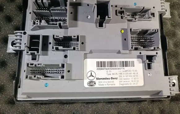 Mercedes-Benz C W205 Central body control module A2059007343