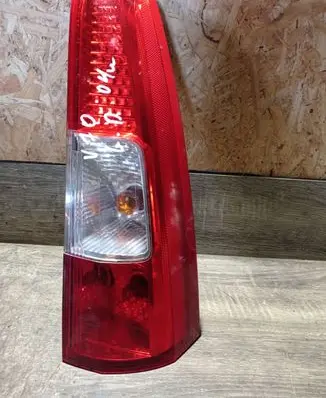 Volvo V70 Rear/tail lights