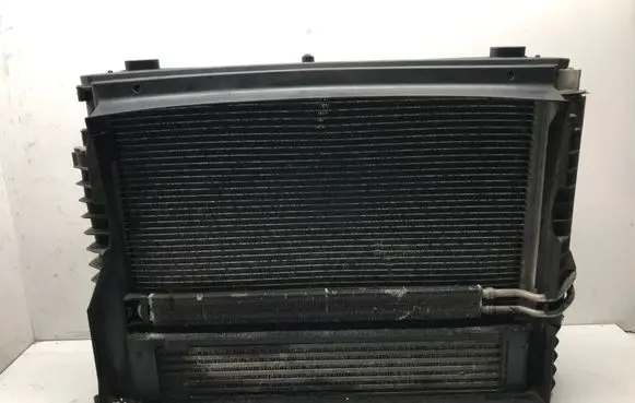 BMW 5 E60 E61 Radiator set 779283201 778783005 7792844