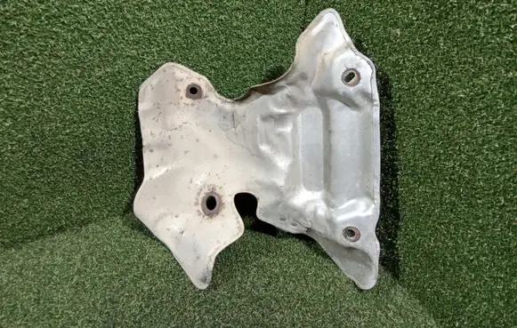 Renault Master III Exhaust heat shield 144509484R