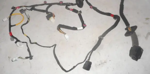 KIA Sorento Front door wiring loom 916152P123