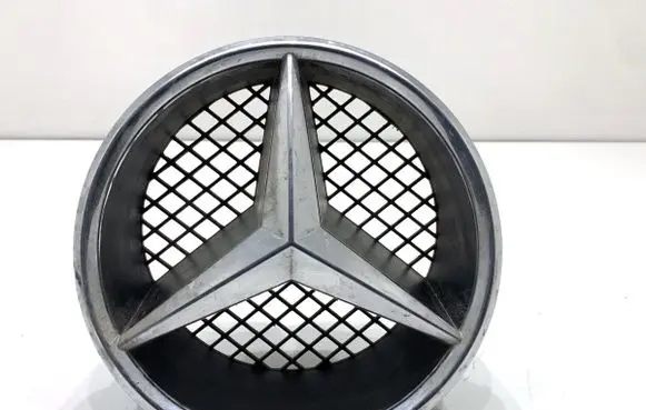 Mercedes-Benz GLK (X204) Manufacturer badge logo/emblem A2078880260