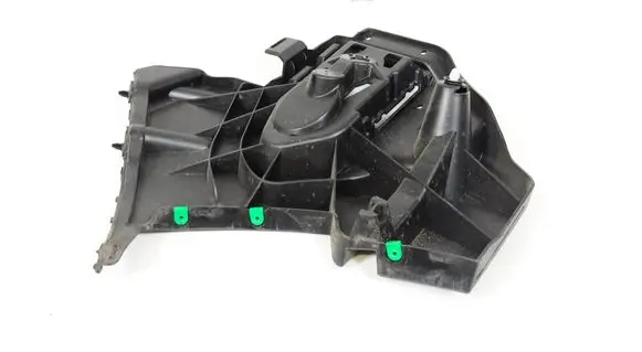 Volvo V40 Rear bumper mounting bracket 31395104
