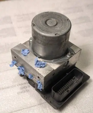 BMW X3 E83 ABS Pump 3421416 3450269 34513421416