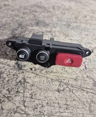 Alfa Romeo 159 Hazard light switch 156067820 156067821