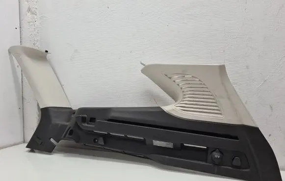 Ford Focus Trunk/boot lower side trim panel BM51N46808A