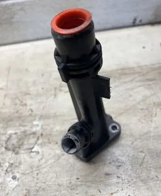 BMW 5 F10 F11 Engine coolant pipe/hose 780375101